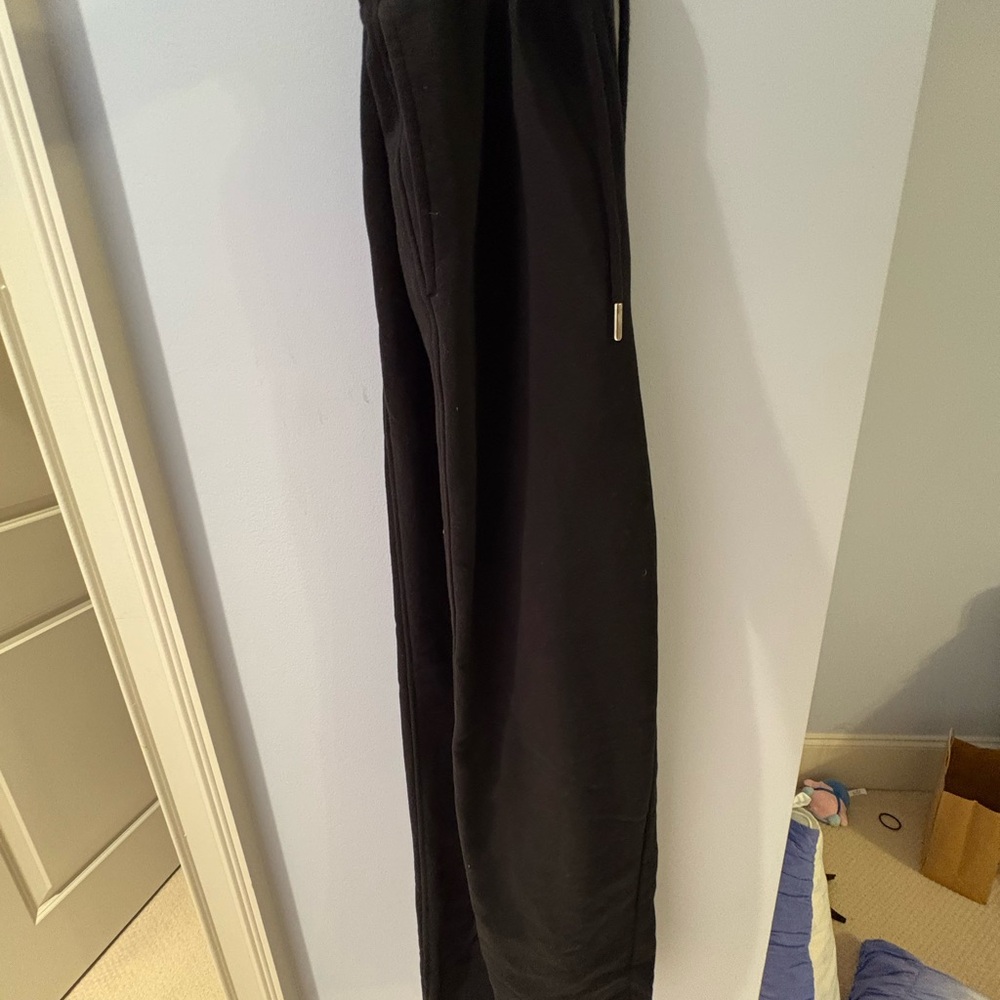 Woman’s Black Pants